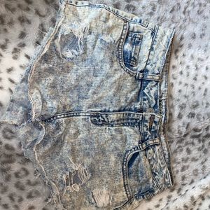 High waisted denim shorts